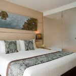 JC Kevin Sathorn Bangkok Hotel : One Bedroom Suite & Skyline One Bedroom Suite